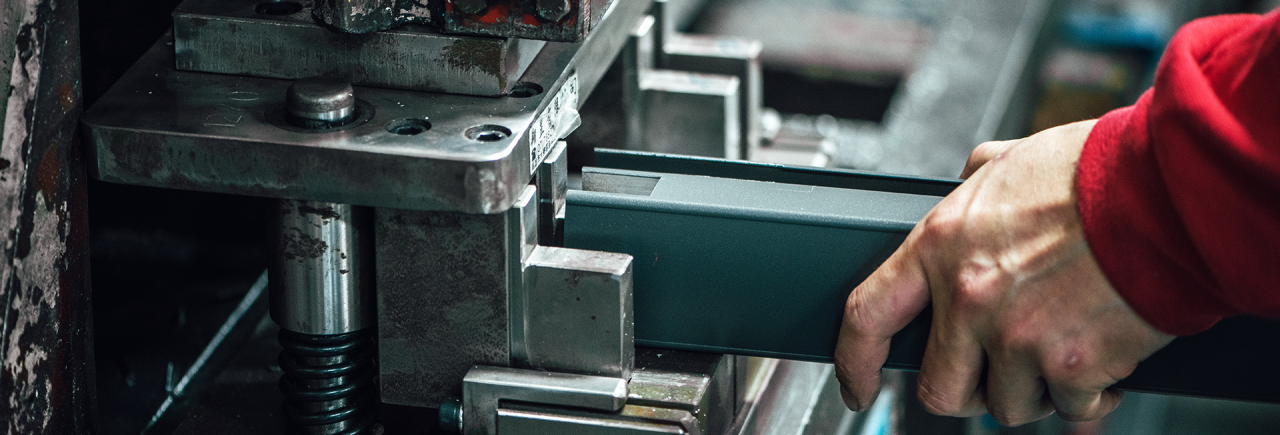 取得「中華鋁門窗」經銷商資格